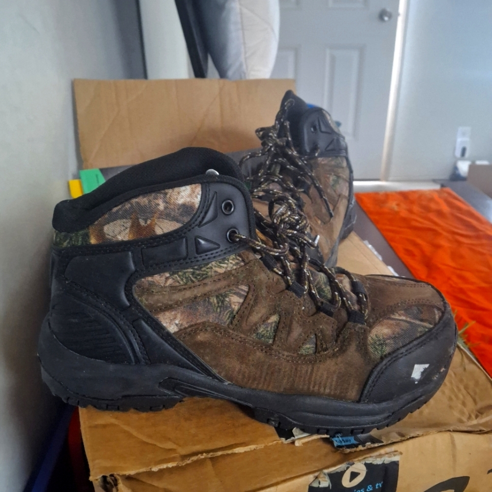 Camouflage Steel Toe Boots